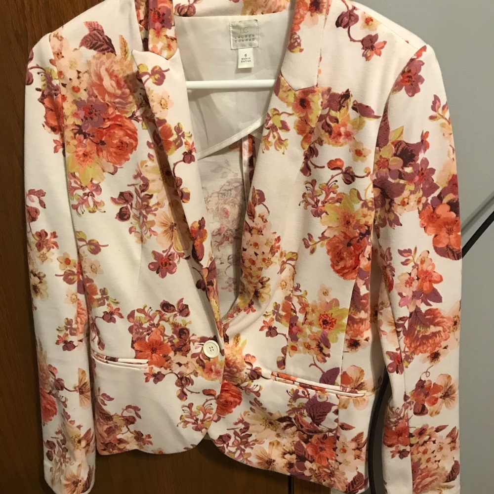 Lauren Conrad floral blazer